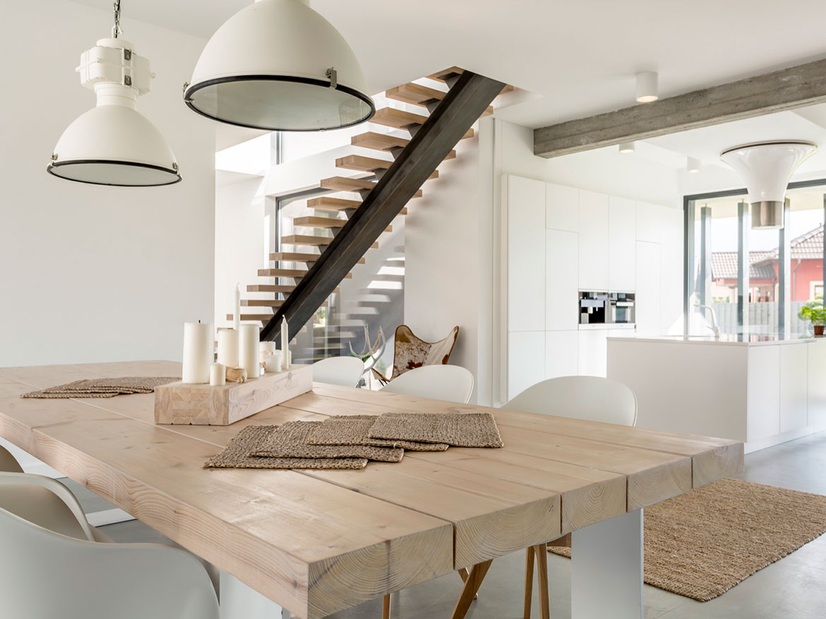 Contemporary apartment